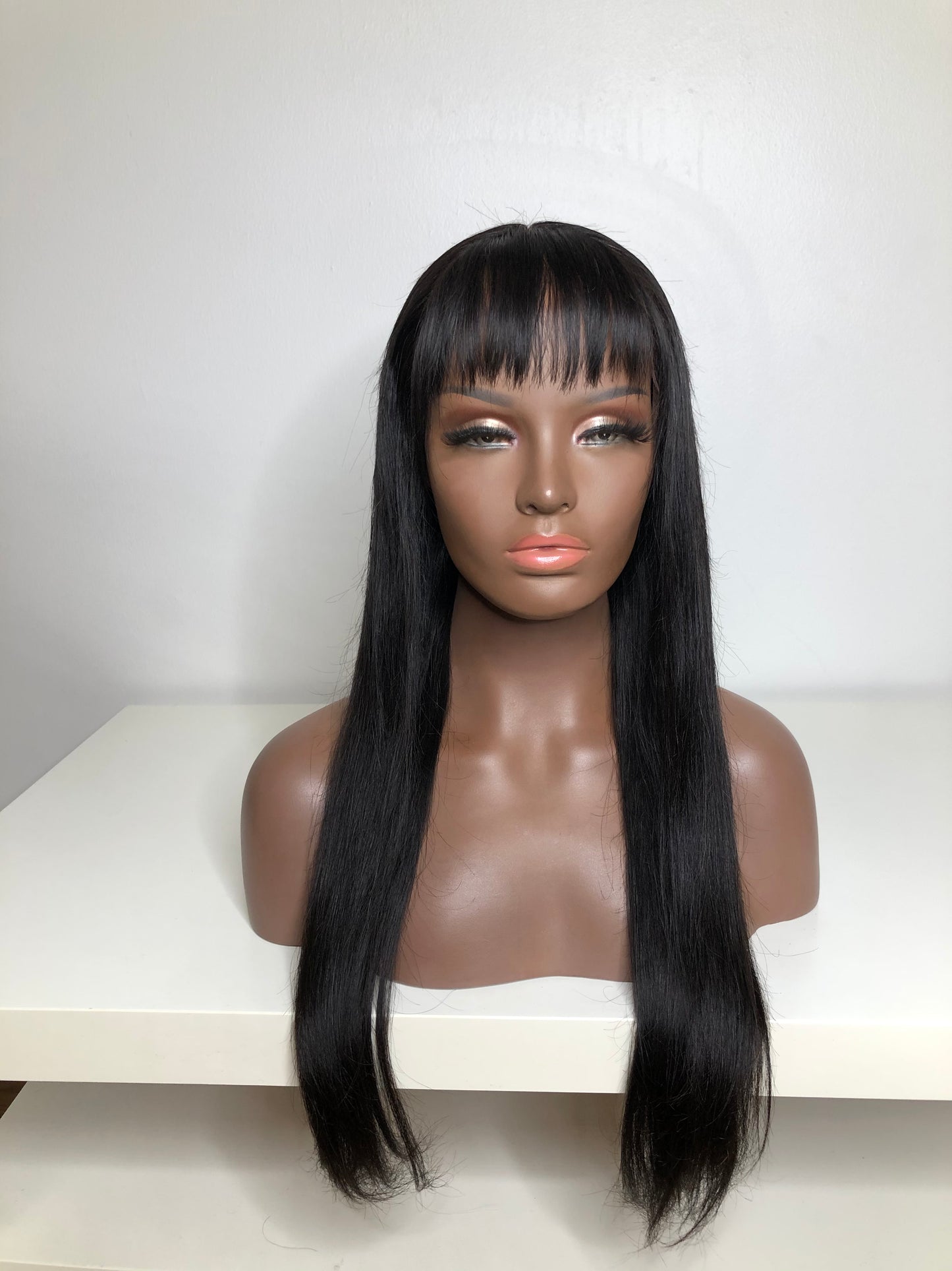 NAOMI WIG